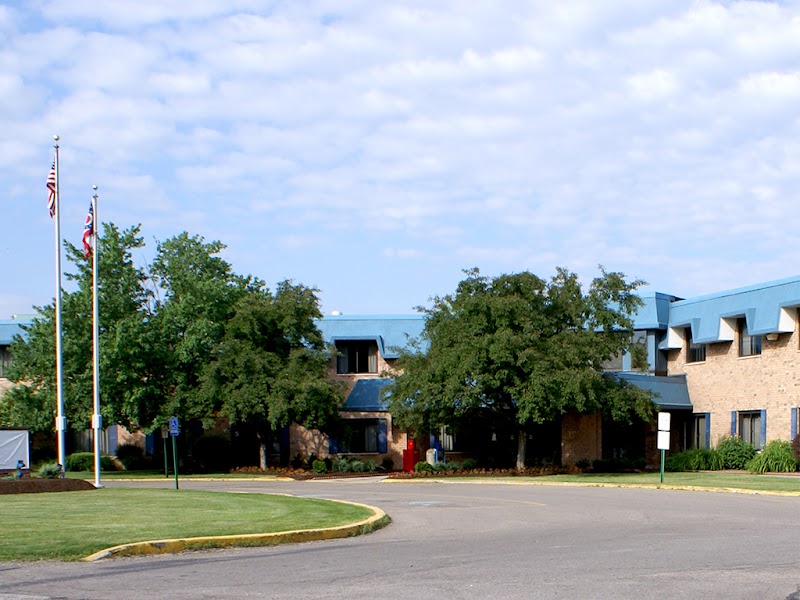 LAKE POINTE HEALTH CARE nursing home in LORAIN, OH - Photo 2 of 7