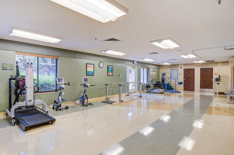 SYCAMORE TRAILS POST ACUTE nursing home in MIAMISBURG, OH - Photo 3 of 5
