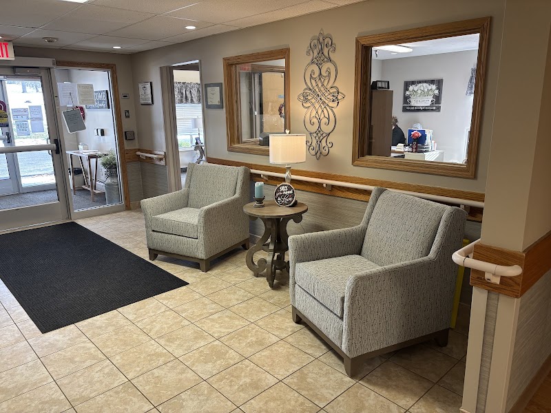 DOYLESTOWN HEALTH CARE CENTER nursing home in DOYLESTOWN, OH - Photo 3 of 10
