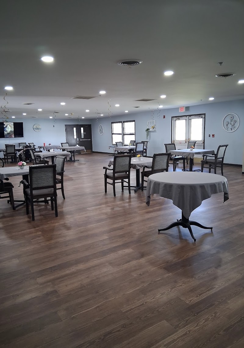 ARBORS AT MIFFLIN nursing home in MANSFIELD, OH - Photo 2 of 5