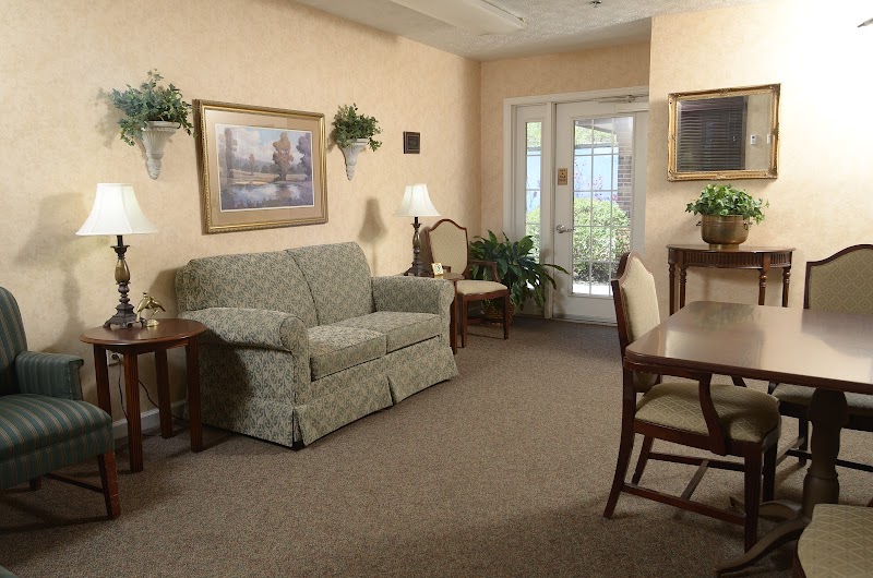THE LAURELS OF KETTERING nursing home in KETTERING, OH - Photo 4 of 5