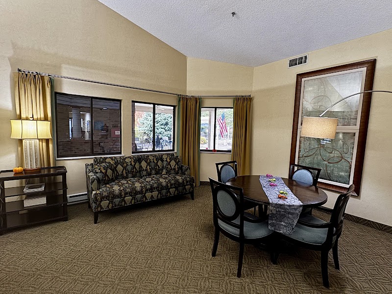 WALNUT CREEK NURSING CENTER nursing home in KETTERING, OH - Photo 5 of 5