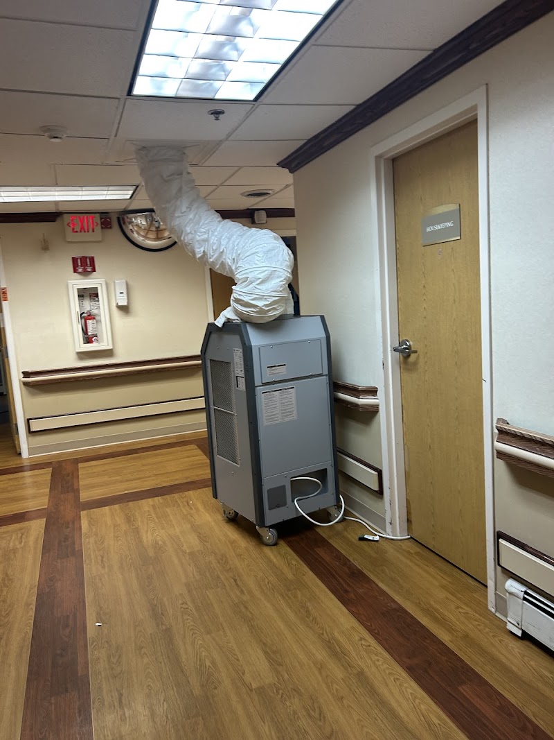 DIVINE REHABILITATION AND NURSING AT SYLVANIA nursing home in SYLVANIA, OH - Photo 5 of 5