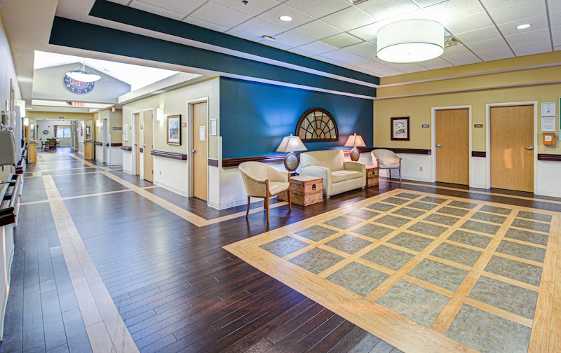 MAJESTIC CARE OF POINT PLACE nursing home in TOLEDO, OH - Photo 3 of 5