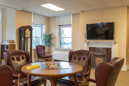 SPRINGFIELD NURSING & INDEPENDENT LIVING nursing home in SPRINGFIELD, OH - Photo 3 of 5