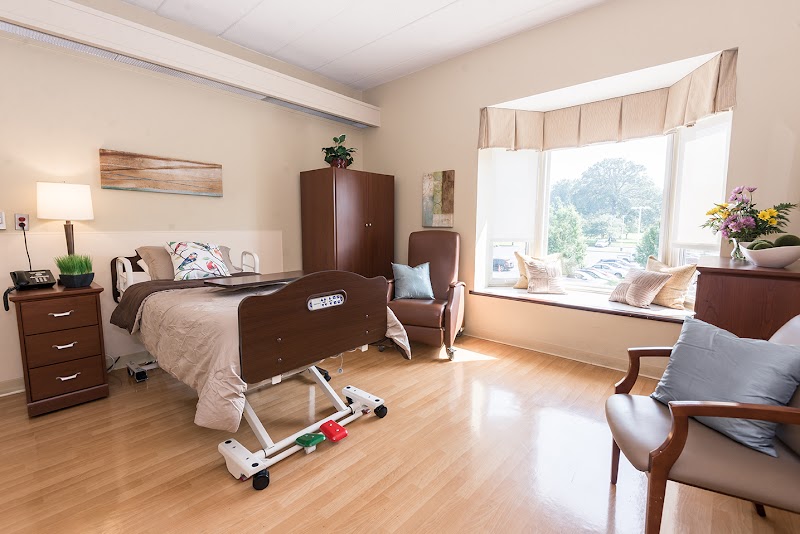 MAJESTIC CARE OF CEDAR VILLAGE. nursing home in MASON, OH - Photo 3 of 5