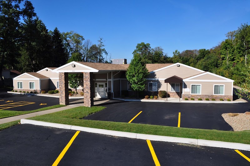 AUBURN SKILLED NURSING AND REHAB nursing home in SALEM, OH - Photo 2 of 5