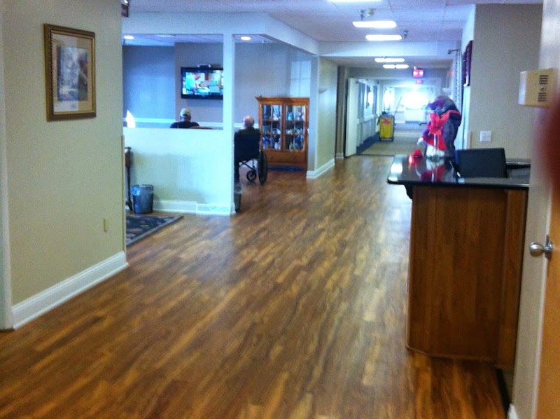 STEUBENVILLE COUNTRY CLUB MANOR nursing home in STEUBENVILLE, OH - Photo 3 of 5