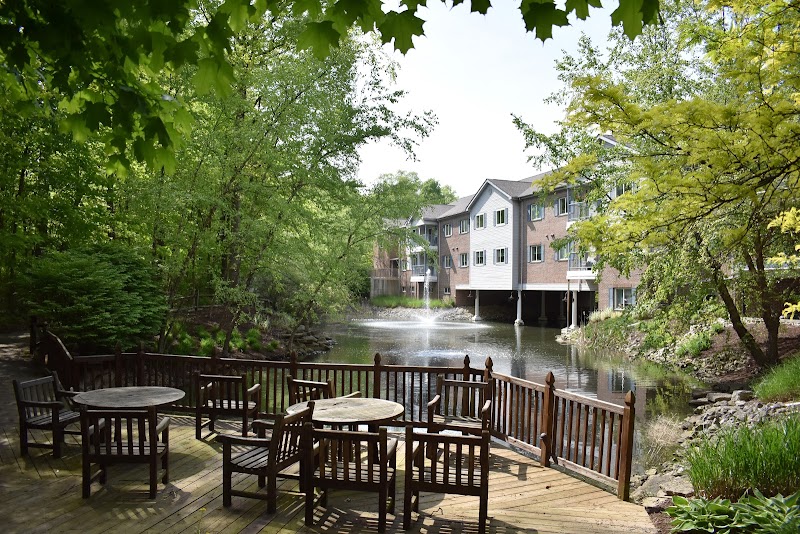 CHERITH CARE CENTER AT WILLOW BROOK nursing home in DELAWARE, OH - Photo 3 of 10