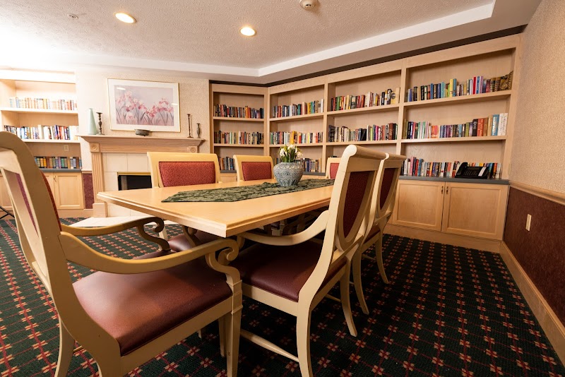 CANTERBURY OF TWINSBURG nursing home in TWINSBURG, OH - Photo 4 of 5