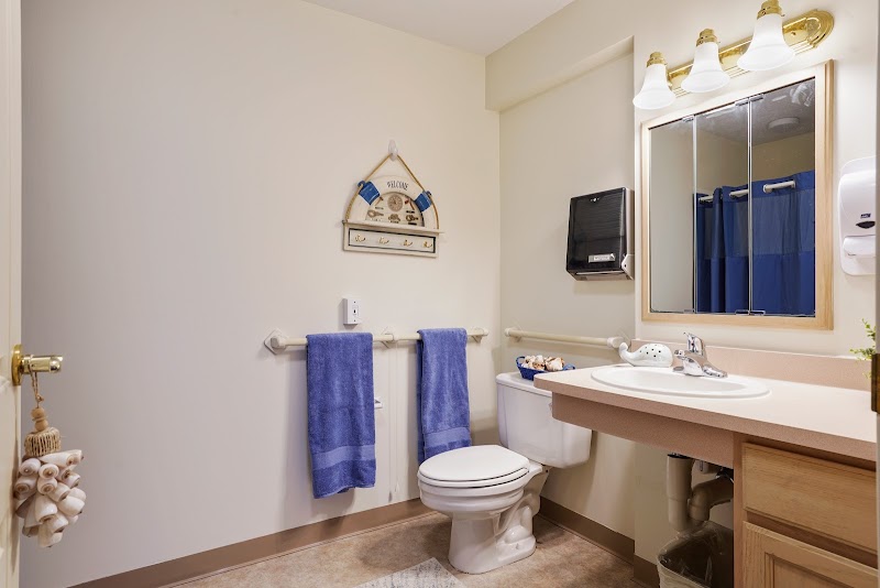 ROBERT A  BARNES CENTER nursing home in REYNOLDSBURG, OH - Photo 4 of 10