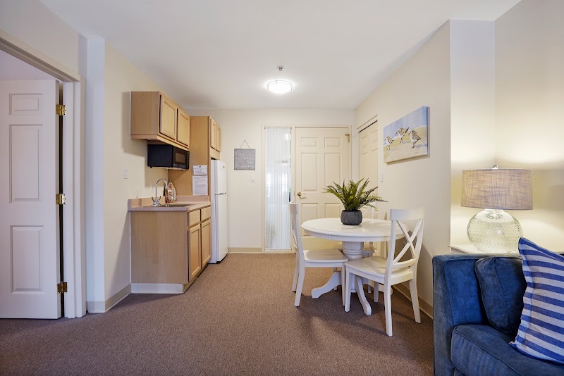 ROBERT A  BARNES CENTER nursing home in REYNOLDSBURG, OH - Photo 5 of 10