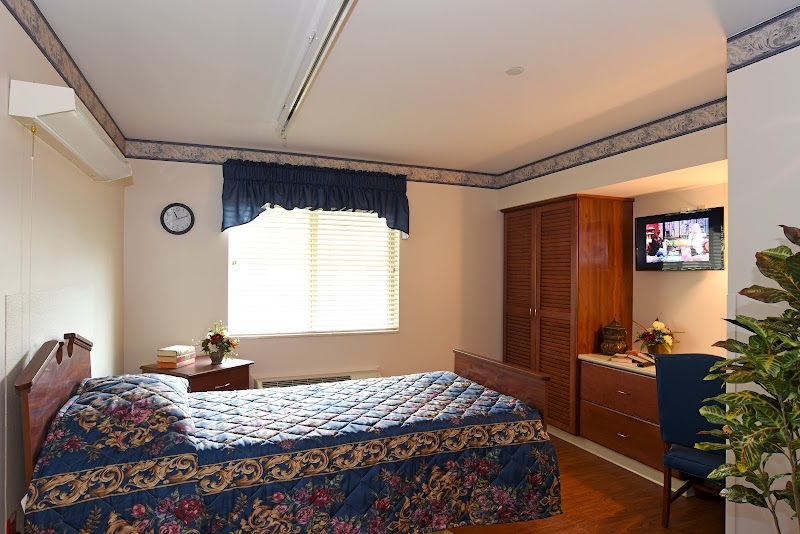 LIBERTY NURSING CENTER OF COLERAIN INC nursing home in CINCINNATI, OH - Photo 5 of 5