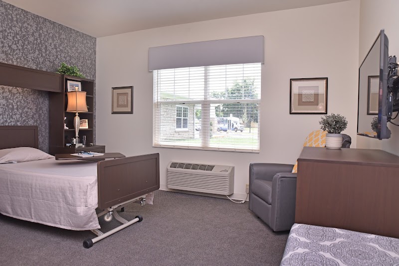 GLEN THE nursing home in CINCINNATI, OH - Photo 4 of 10