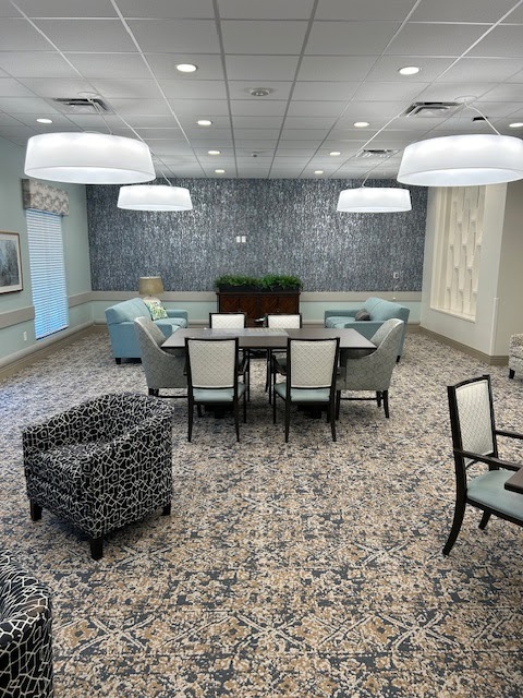 ADVANCED HEALTH CARE OF CINCINNATI nursing home in CINCINNATI, OH - Photo 3 of 10