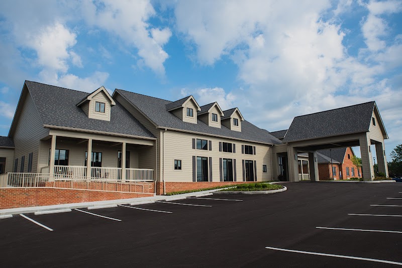 ADVANCED HEALTH CARE OF CINCINNATI nursing home in CINCINNATI, OH - Photo 4 of 10