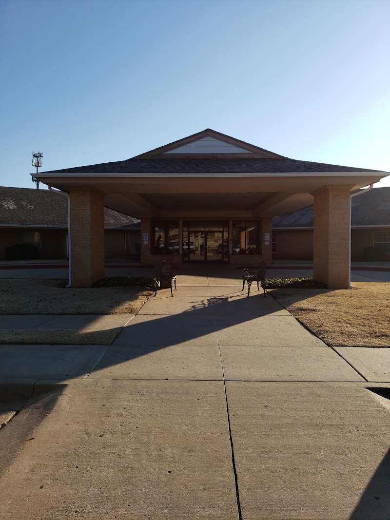 HERITAGE AT BRANDON PLACE HEALTH & REHABILITATION nursing home in OKLAHOMA CITY, OK - Photo 5 of 5