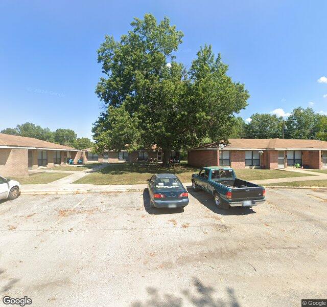 Miami Nursing Center, LLC nursing home in Miami, OK - Photo 2 of 2