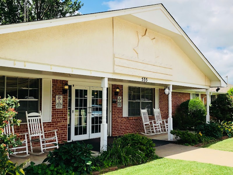 SHAWNEE COLONIAL ESTATES NURSING HOME nursing home in SHAWNEE, OK - Photo 2 of 5