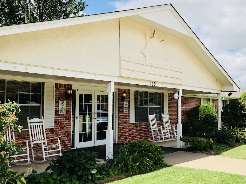 SHAWNEE COLONIAL ESTATES NURSING HOME nursing home in SHAWNEE, OK - Photo 3 of 5