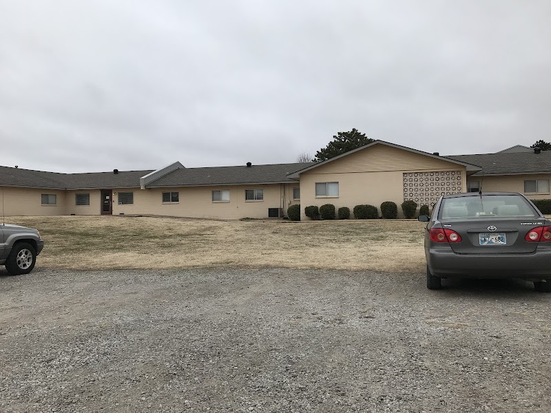 PONCA CITY NURSING & REHABILITATION CENTER nursing home in PONCA CITY, OK - Photo 2 of 4