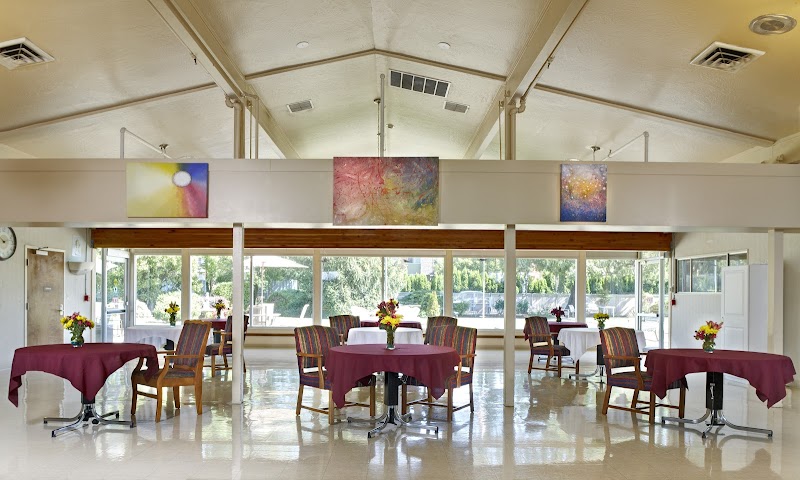 AVAMERE HEALTH SERVICES OF ROGUE VALLEY nursing home in MEDFORD, OR - Photo 5 of 5