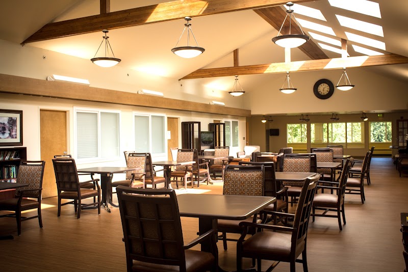 AVAMERE CRESTVIEW OF PORTLAND nursing home in PORTLAND, OR - Photo 3 of 5