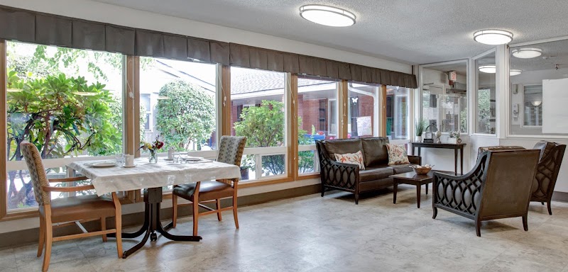 PORTHAVEN POST ACUTE nursing home in PORTLAND, OR - Photo 5 of 5