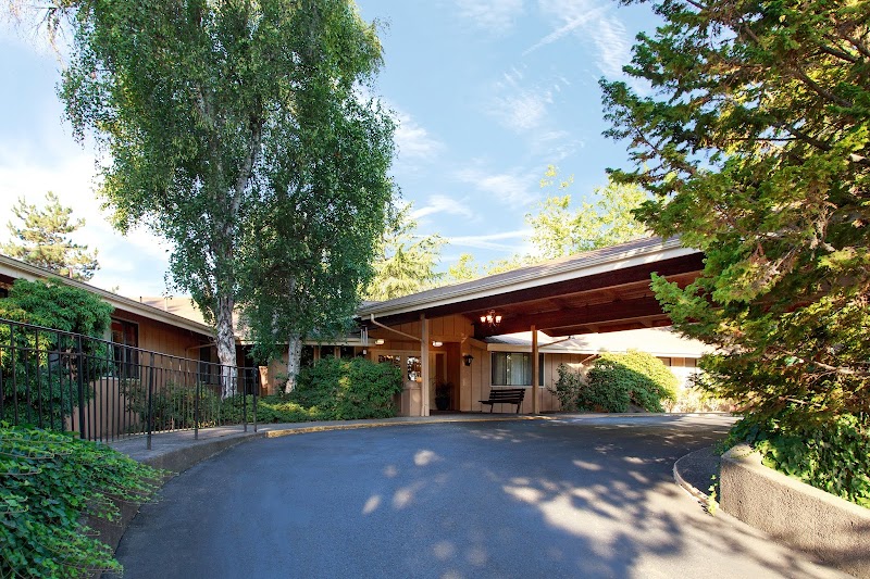 VALLEY WEST HEALTH CARE CENTER nursing home in EUGENE, OR - Photo 2 of 5
