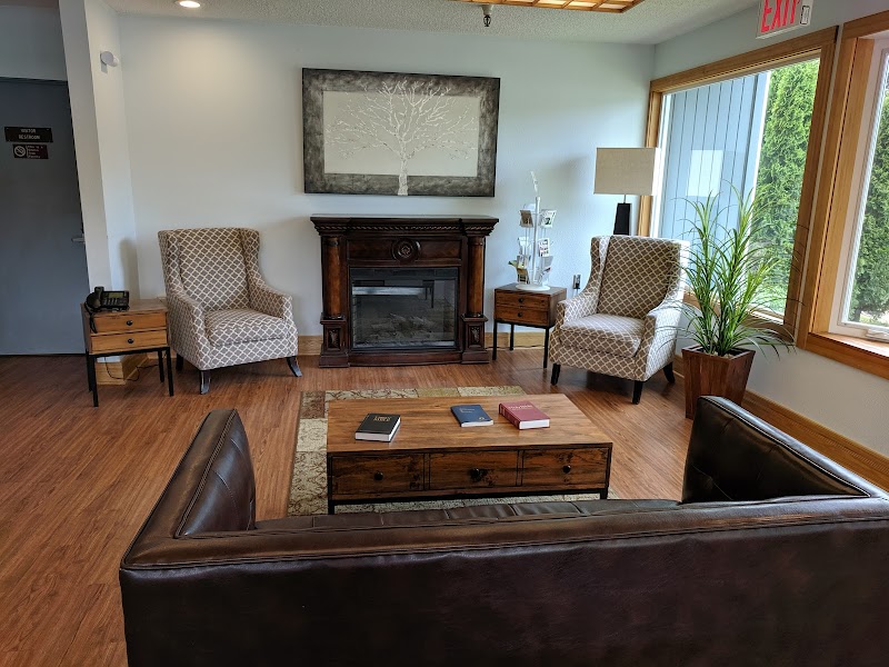 FAIRLAWN HEALTH AND REHAB OF CASCADIA nursing home in GRESHAM, OR - Photo 2 of 5