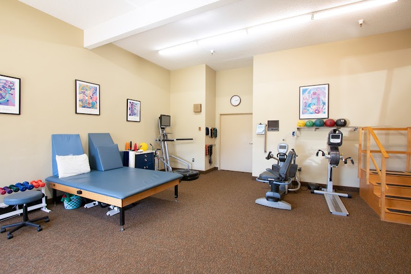 AVAMERE REHABILITATION OF NEWPORT nursing home in NEWPORT, OR - Photo 5 of 10