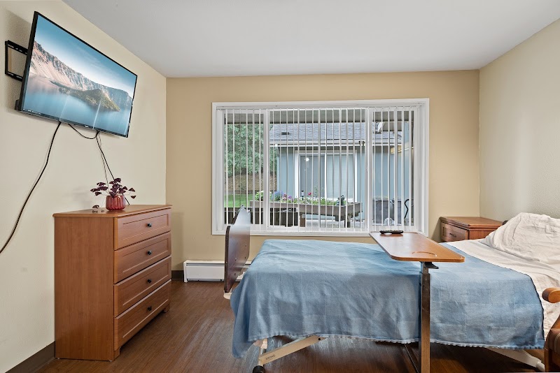CRESWELL POST ACUTE nursing home in CRESWELL, OR - Photo 4 of 5