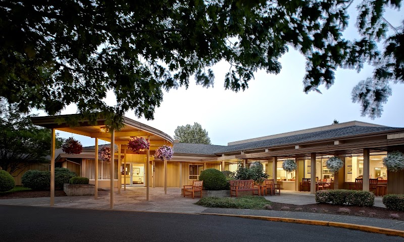 AVAMERE RIVERPARK OF EUGENE nursing home in EUGENE, OR - Photo 2 of 5
