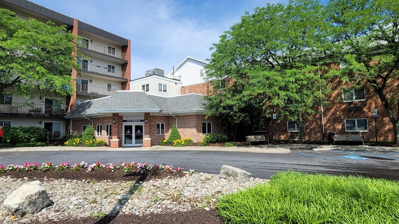 RIVERTON REHABILITATION AND HEALTHCARE CENTER nursing home in ALLENTOWN, PA - Photo 4 of 8