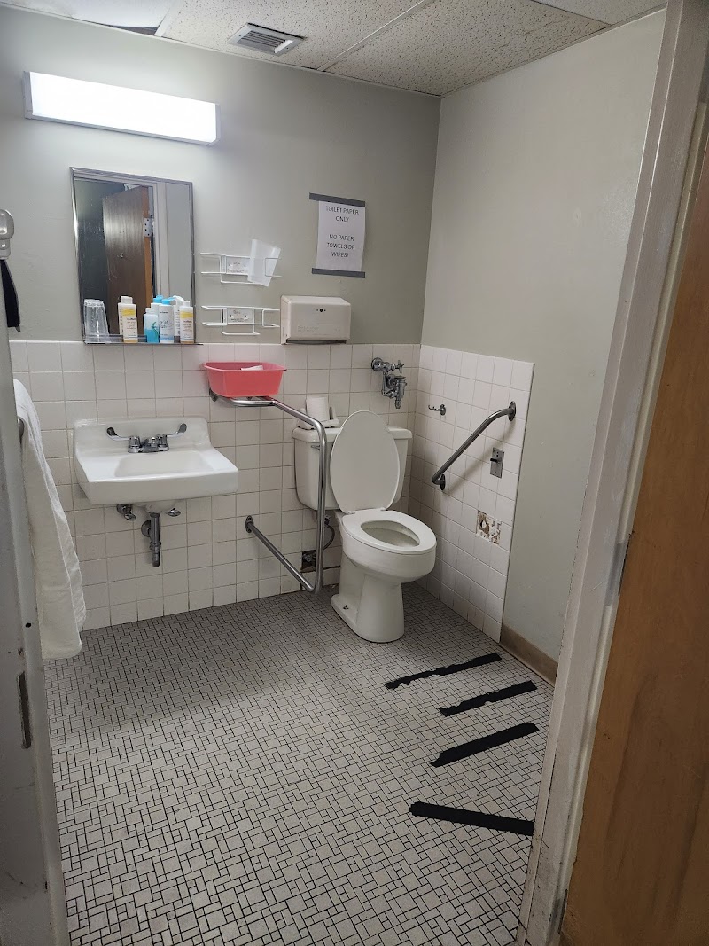 HARBORVIEW REHABILITATION AND CARE CENTER AT LANSD nursing home in LANSDALE, PA - Photo 2 of 5