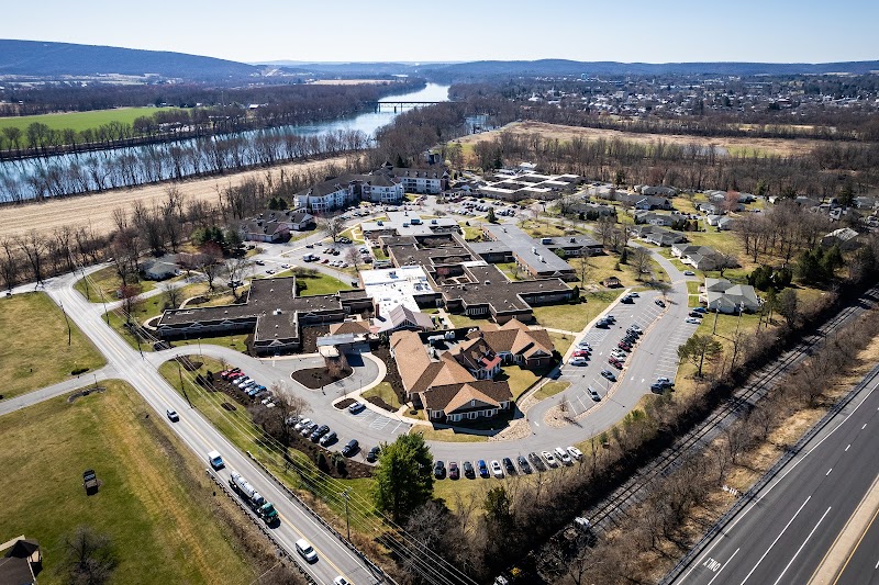 OAK GLEN HEALTHCARE AND REHABILITATION CENTER nursing home in LEWISBURG, PA - Photo 5 of 5