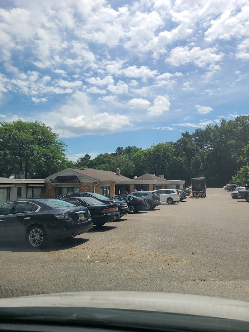 CHESTNUT HILL LODGE HEALTH AND REHAB CTR nursing home in WYNDMOOR, PA - Photo 3 of 5