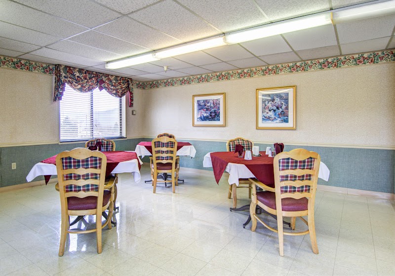 JERSEY SHORE SKILLED NURSING AND REHABILITATION CE nursing home in JERSEY SHORE, PA - Photo 4 of 5