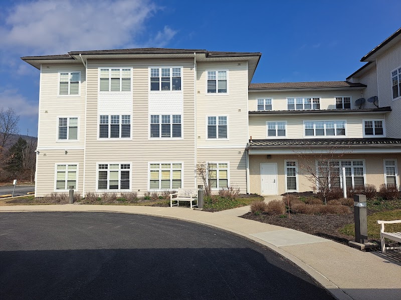 CAPITOL REHABILITATION AND HEALTHCARE CENTER nursing home in HARRISBURG, PA - Photo 4 of 5