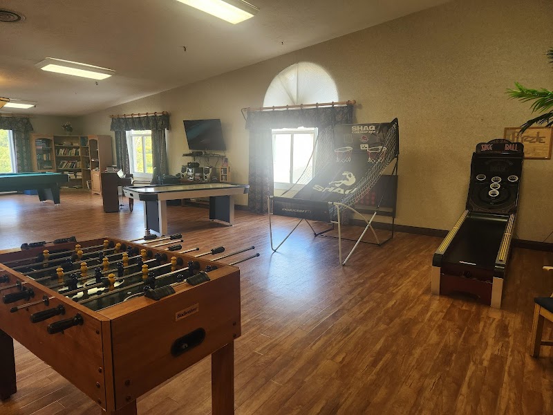 WECARE AT MT LEBANON REHABILITATION AND NRSG CTR nursing home in PITTSBURGH, PA - Photo 3 of 5