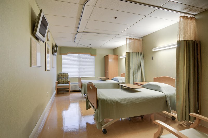 YORK NORTH SKILLED NURSING AND REHABILITATION CTR nursing home in YORK, PA - Photo 5 of 5