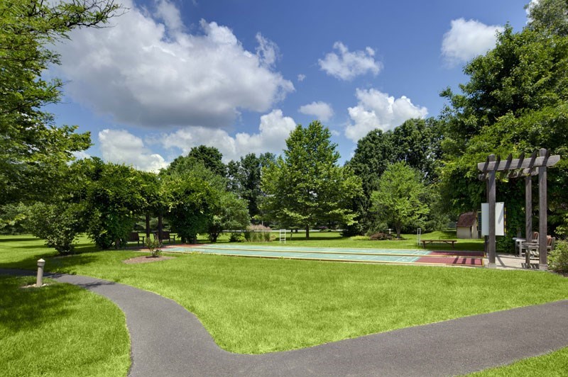 WILLOWBROOKE COURT-SPRING HOUS nursing home in LOWER GWYNEDD, PA - Photo 3 of 10