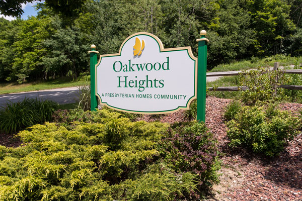 OAKWOOD HEIGHTS VILLAGE nursing home in OIL CITY, PA - Photo 2 of 5