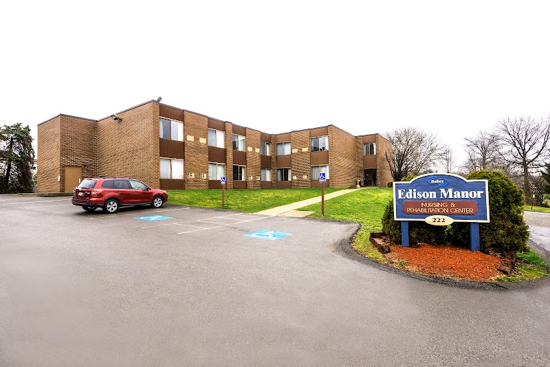 EDISON MANOR NURSING & REHABILITATION CENTER nursing home in NEW CASTLE, PA - Photo 3 of 5
