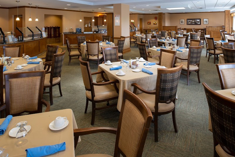 SHERWOOD OAKS nursing home in CRANBERRY TOWNSHIP, PA - Photo 3 of 10
