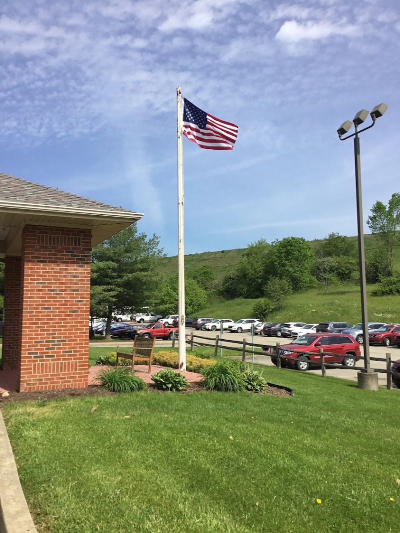 WECARE AT ROLLING MEADOWS REHAB AND NURSING CE nursing home in WAYNESBURG, PA - Photo 4 of 5