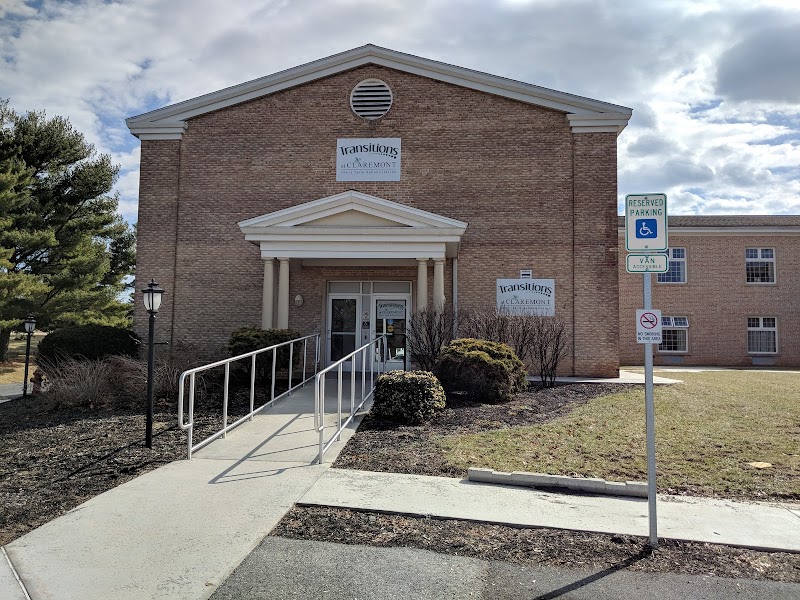 CLAREMONT NURSING & REHABILITATION CENTER nursing home in CARLISLE, PA - Photo 5 of 5