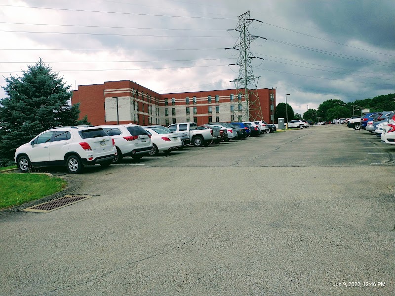 SOUTHMONT OF PRESBYTERIAN SENIORCARE nursing home in WASHINGTON, PA - Photo 3 of 5