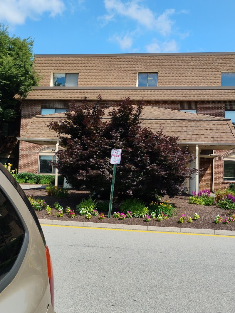 CEDAR CREST POST ACUTE nursing home in ALLENTOWN, PA - Photo 3 of 5