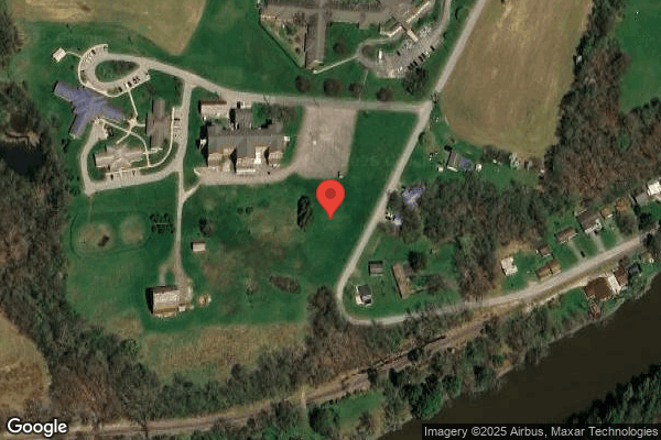 SUGAR CREEK CARE CENTER nursing home in FRANKLIN, PA - Photo 1 of 5